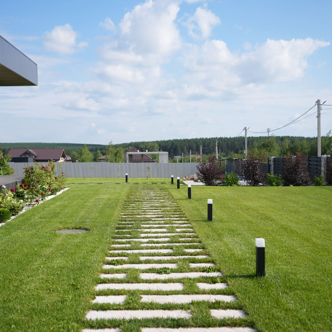 Шаговая плита STONE Светлая Галька 990х330х55мм в Белогорске фото