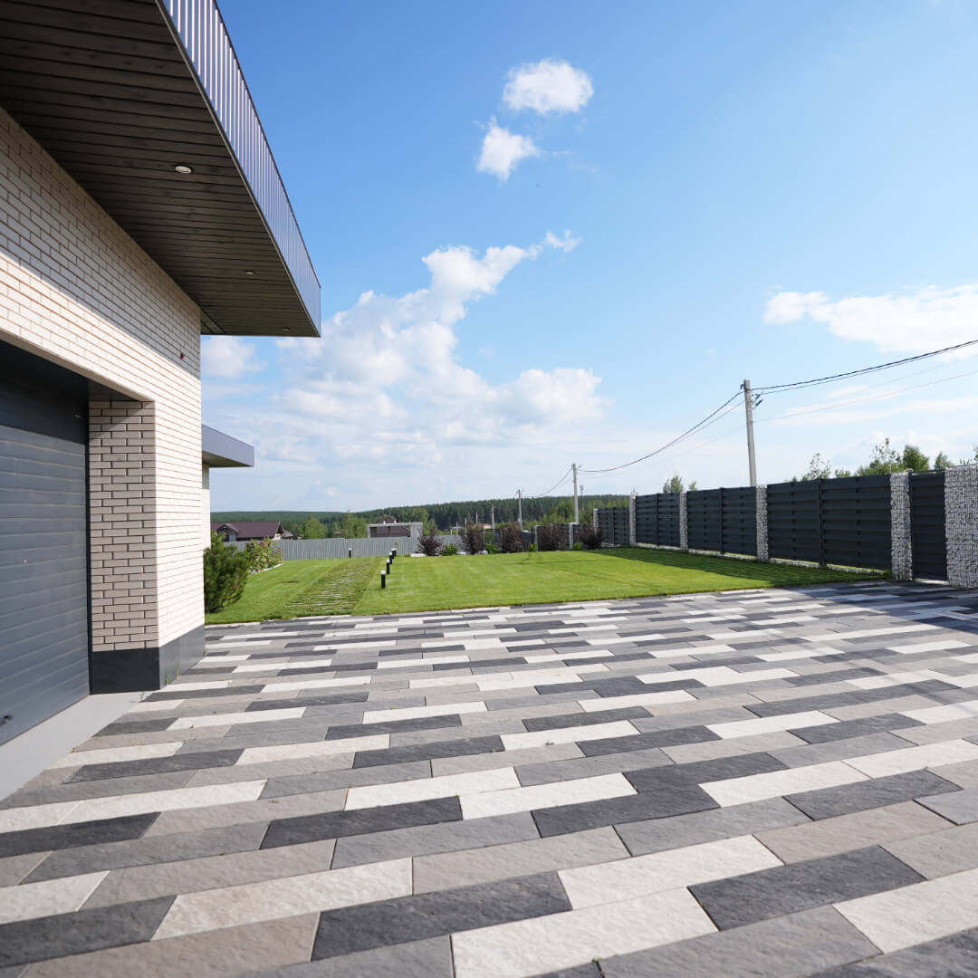 Шаговая плита STONE Светлая Галька 990х330х55мм в Белогорске фото